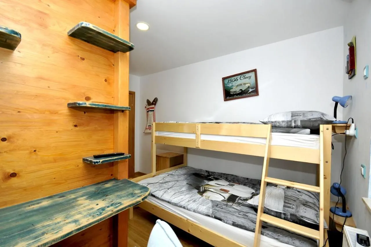 Stagnum Baba - Impressive Luxury Villa With Heated Pool, Hot Tub, Playroom And Upscale House Design Trogir