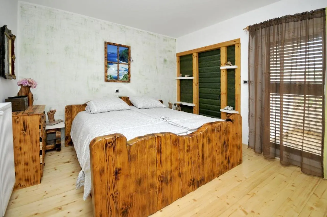 Stagnum Baba - Impressive Luxury Villa With Heated Pool, Hot Tub, Playroom And Upscale House Design Trogir 0*,