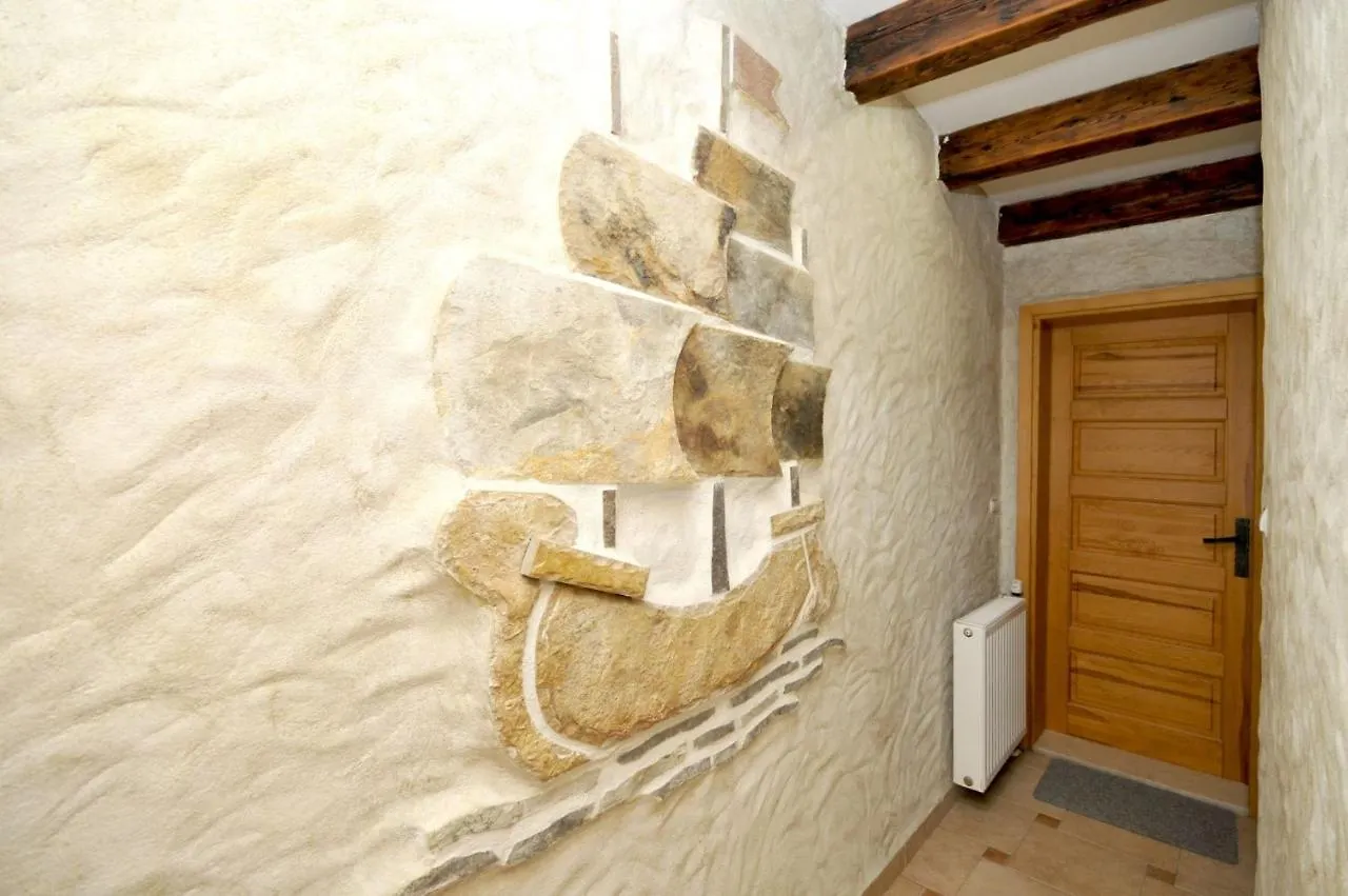 Stagnum Baba - Impressive Luxury Villa With Heated Pool, Hot Tub, Playroom And Upscale House Design Trogir