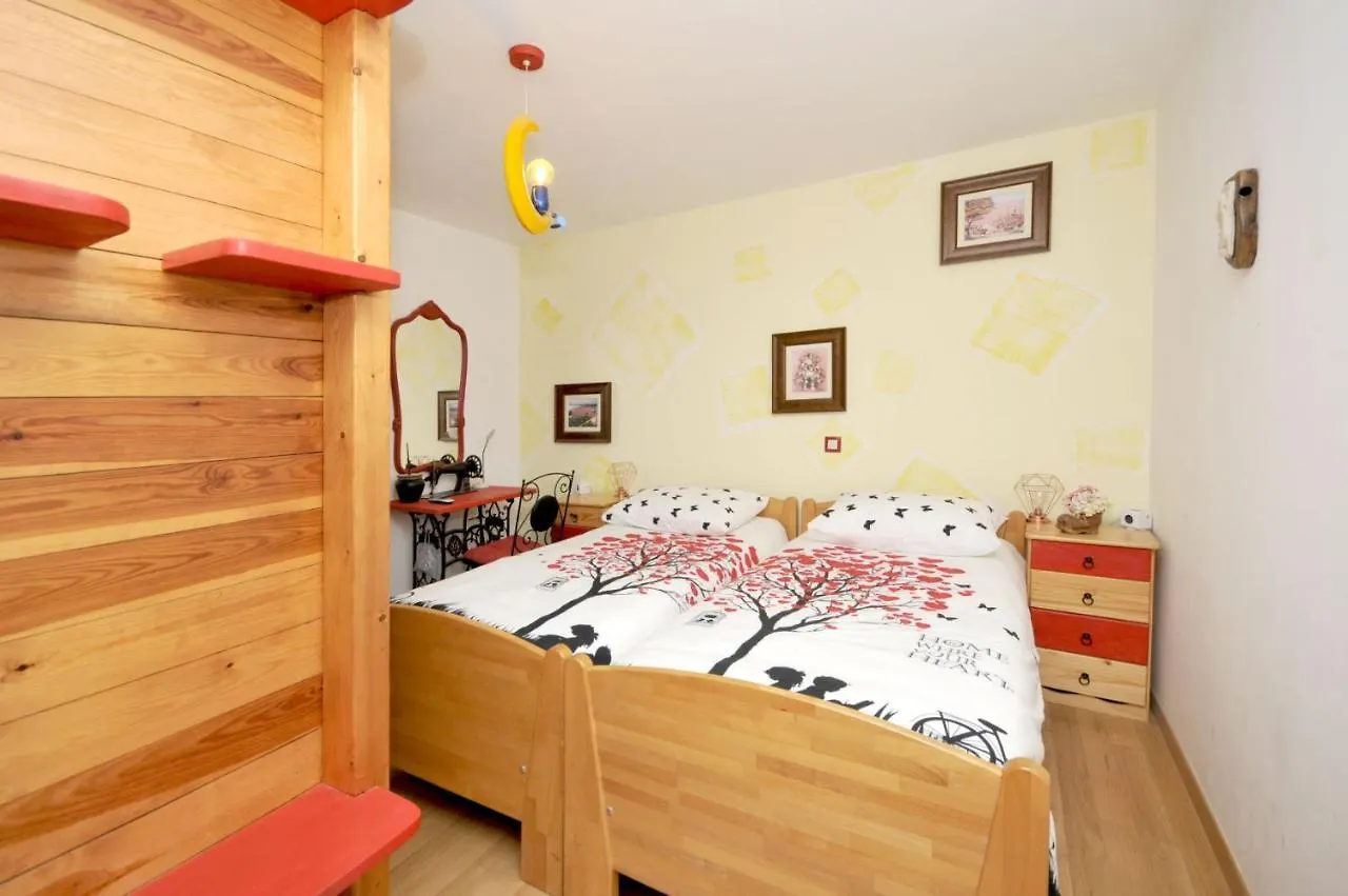 Stagnum Baba - Impressive Luxury Villa With Heated Pool, Hot Tub, Playroom And Upscale House Design Trogir Croatia